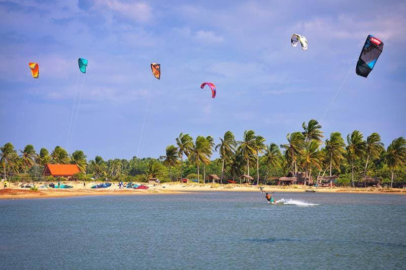 斯里兰卡 Kalpitiya 海滩风筝冲浪区的美丽景色