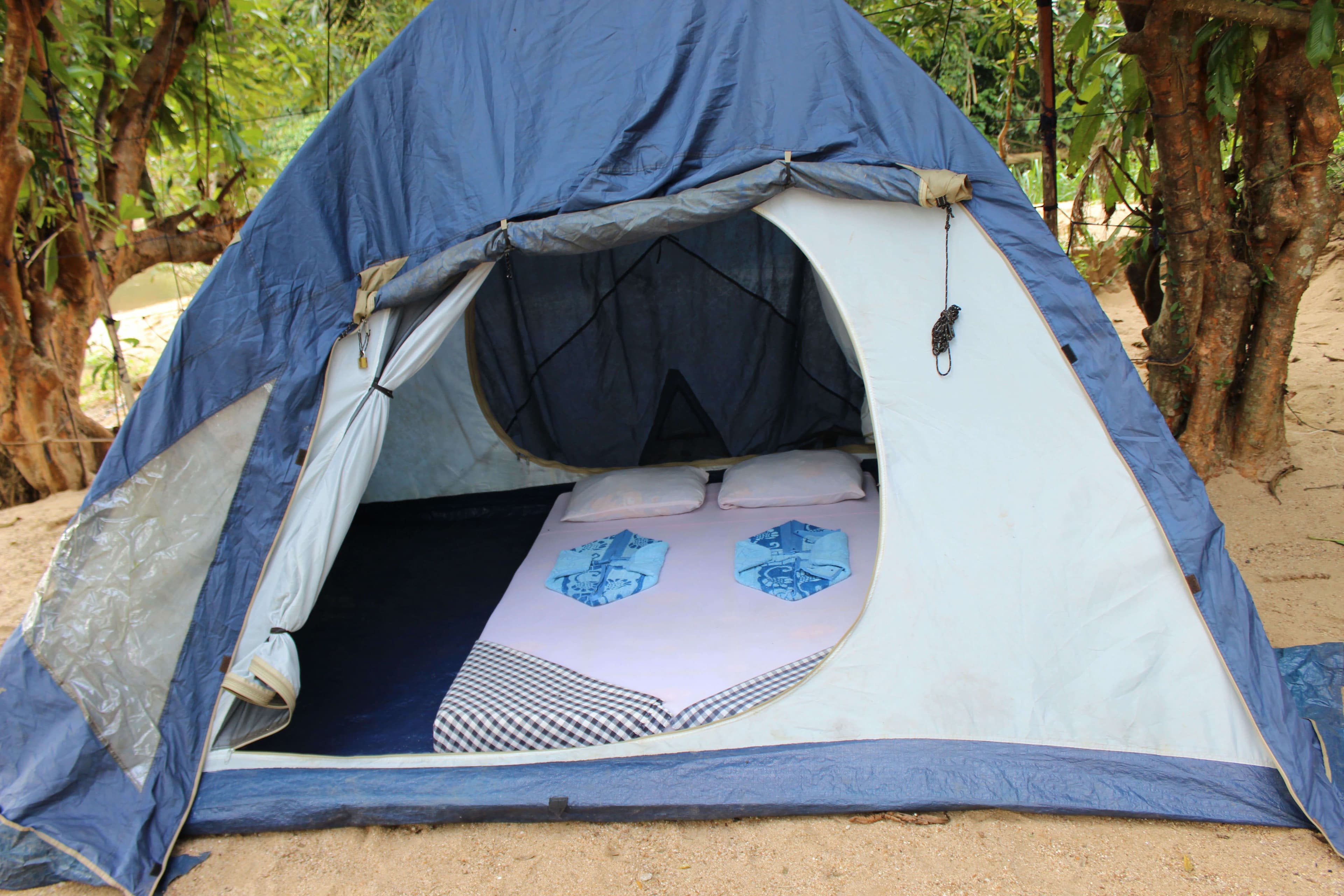 斯里兰卡康提露营之旅中更舒适的普通帐篷图片