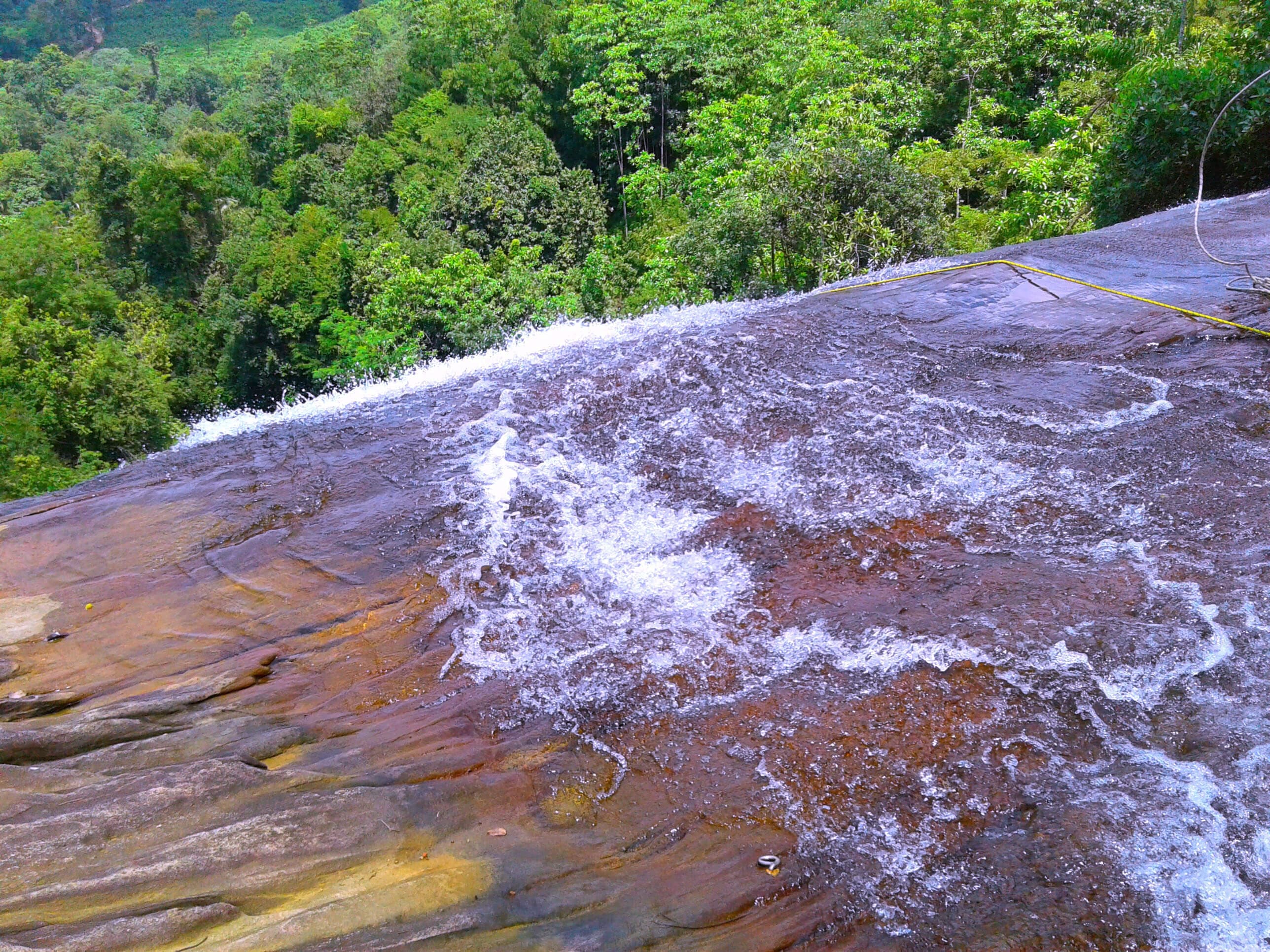 A beautiful view of Handun Ella in Kithulgala Sri Lanka
