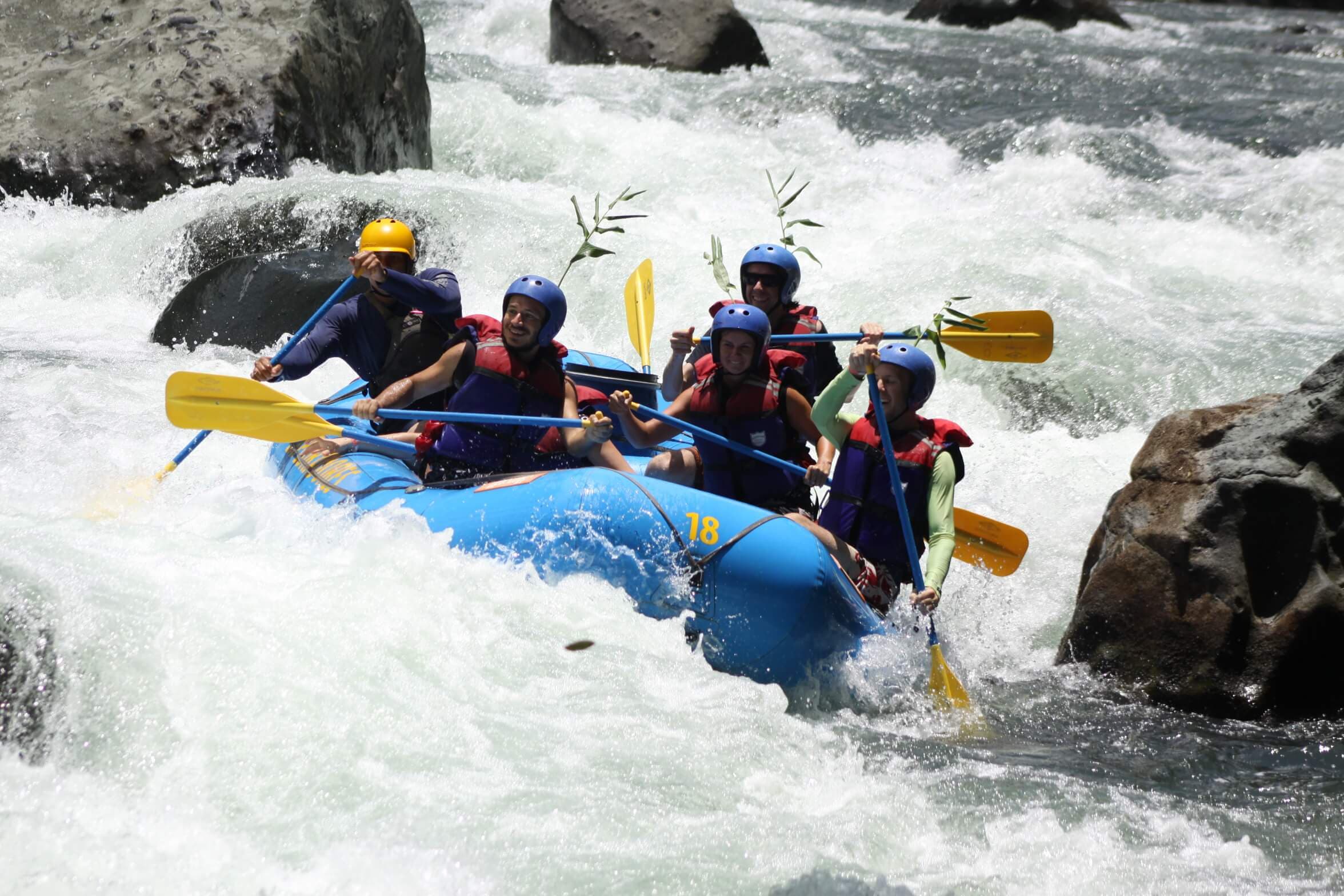 A photo of rafting in speedy water area in Kalani river Sri Lanka